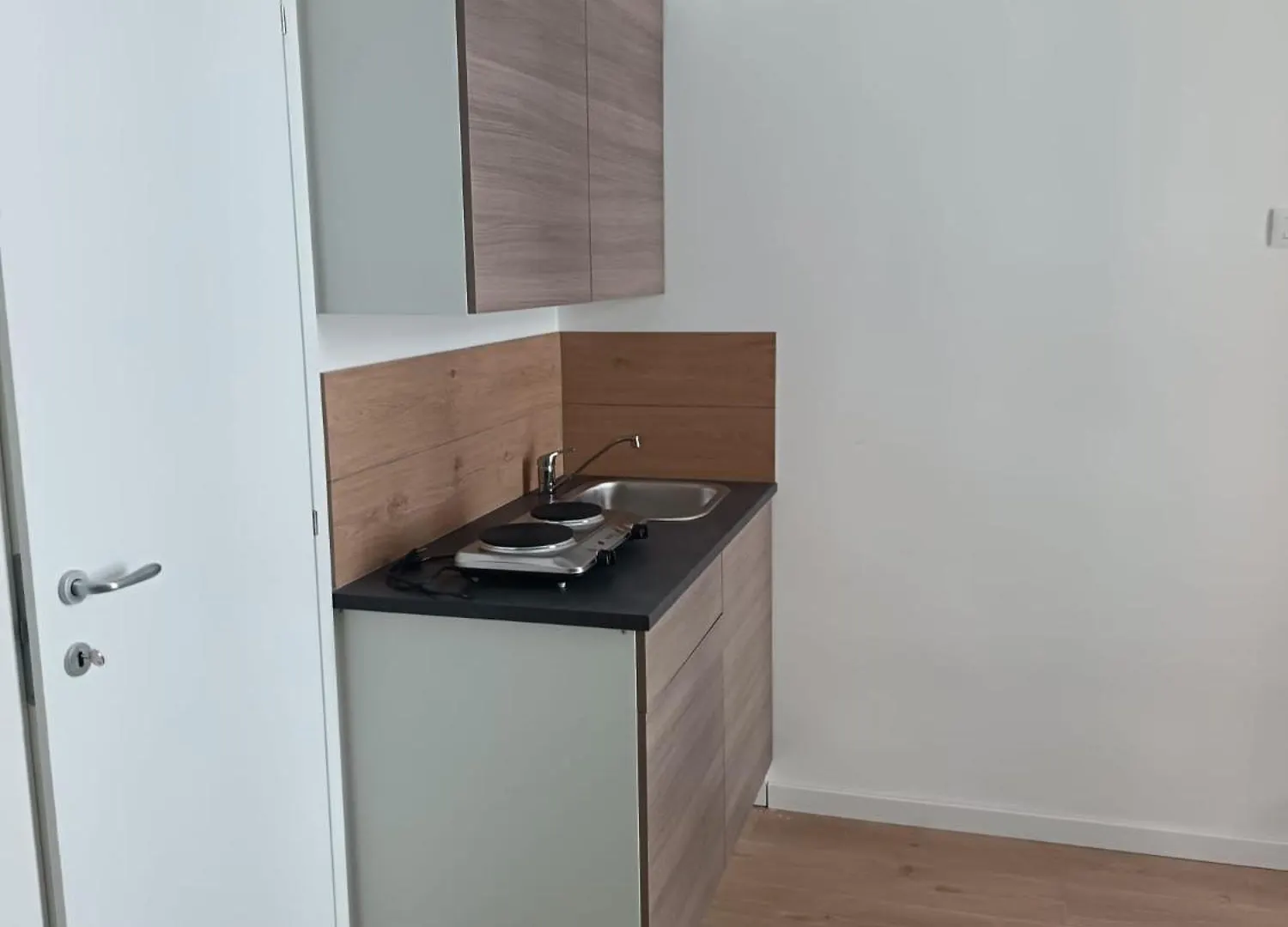 Residence E Appartamenti Rosaroll Naples